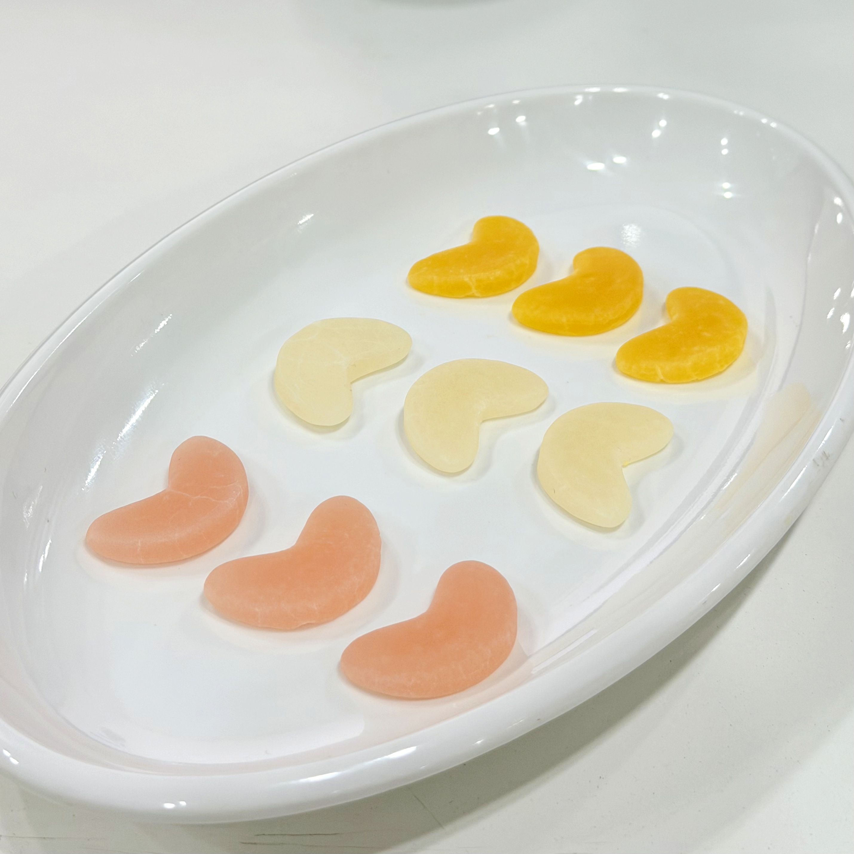 HALAL Wholesale Bulk Apple Slices Fruit Shape Crunch Crispy Jelly With Real Fruit Juice Gummy-sweetcandyfactory