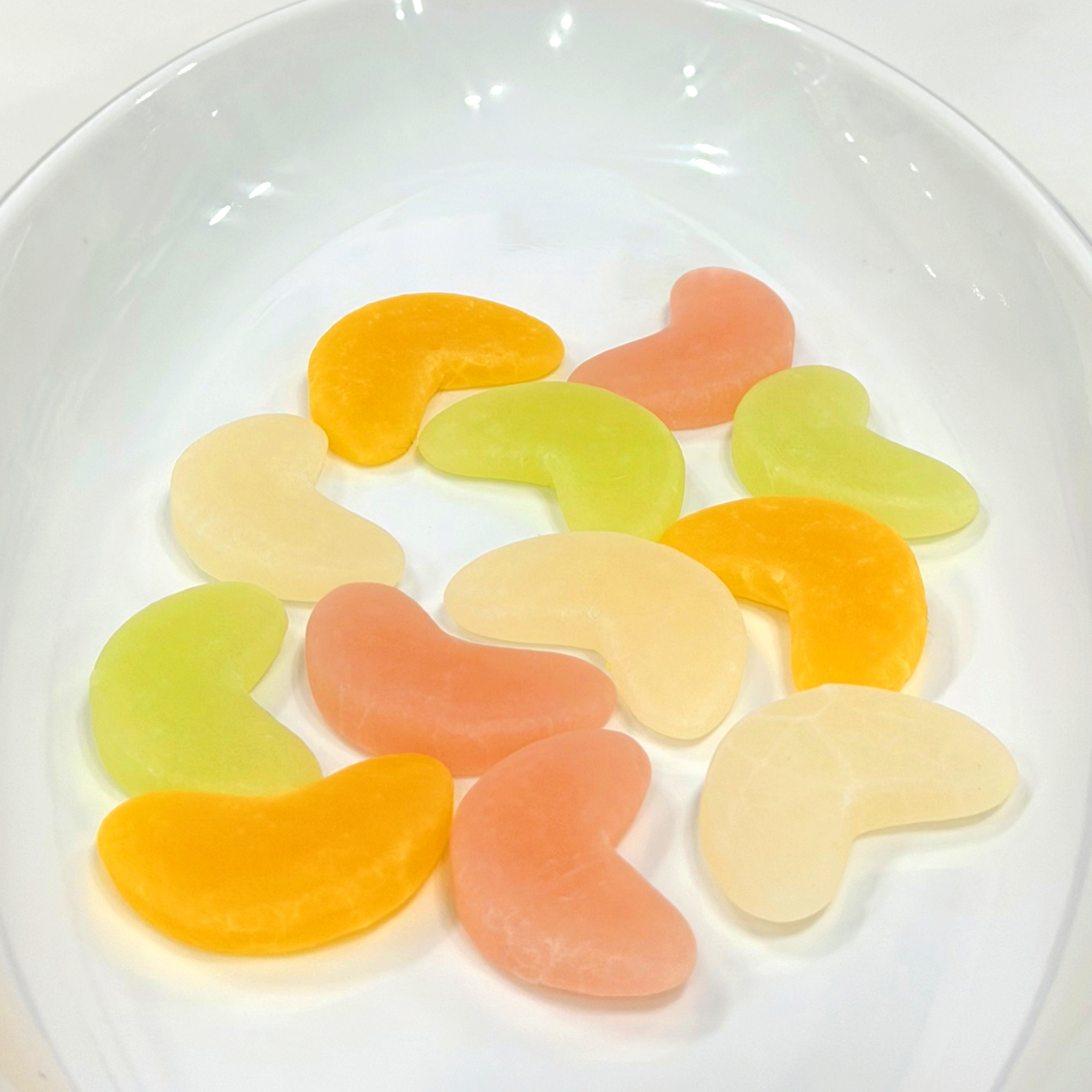 HALAL Wholesale Bulk Apple Slices Fruit Shape Crunch Crispy Jelly With Real Fruit Juice Gummy-sweetcandyfactory